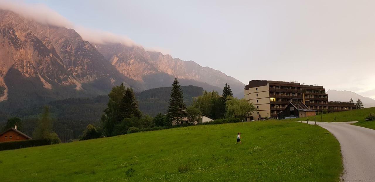 Apartman Tauplitz Exteriör bild